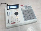 Akai Mpc 2000xl Midi Production Center Drum Sampler Rhythm Machine
