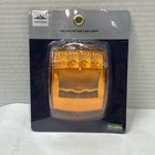 United Pacific 39527 Truck Cab Light   17 Led  Reflector Square  Amber