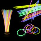 8  Glow Sticks Bracelets Necklaces Party Favors Neon Color   Connectors