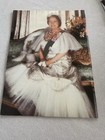Vintage Royal Family Souvenir 1975 Booklet Book England Queen Elizabeth