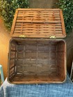 Vintage Woven Wicker Basket With Lid Wrapped Handle 8 3 4 x6 3 4 x 3 3 4 