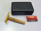 Vintage Gillette Heavy Gold Tech De Safety Razor Set In Case 1940 s