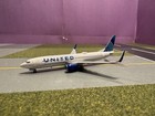 1 400 Gemini Jets United Boeing 737-800 N37267 Gjual1803 1 400  read Desc 