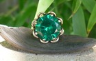 Vintage 10k Yellow Gold Deep Green Glass Ring - Size 5