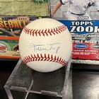 Willie Mays Autographed Baseball      Authentic Gauranteed        See Pics 