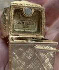 Est  e Lauder Perfume Compact Solid 2009 Glimmering Takeout Pleasures