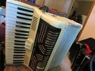 Accordion No Name 120 Bass 16 50  Kb  2 4 Reeds lm good Condition