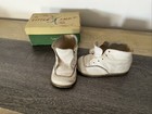 1950s Vintage White Leather Baby Shoes Chubby Foot    Soles No Laces Size 1 In Box