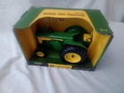 Ertl John Deere Model 830 Tractor 1 16 Scale   15592 Nib - 2004