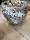 1 Big Pot Chinese Very Good Condition