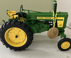 John Deere Precision Classics  10 The Model 720 Diesel Tractor 1 16 Ertl 1996