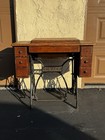 Antique Singer Sewing Machine W  Original Table 1928