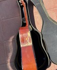 Yamaha C40 Acoustic Guitar  case Included  