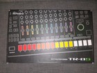 Roland Tr-8s Rhythm Performer Drum Machine