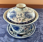 Chinese Porcelain Gaiwan Tea Cup 3-piece Brewing Set Blue   White Peony Design