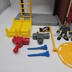 Fisher-price Imaginext Fire Station 2007 Firetruck Lights Sounds Figures
