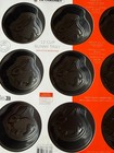 Le Creuset Toughened Non-stick 12 Cup Bunny Muffin Pan Tray New