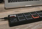 Akai Professional Lpd8 Portable Usb-powered Midi Controller From Japan