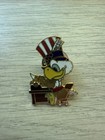 Los Angeles 1984 Summer Olympic Mascot Press Pin - Sam Reporter With Typewriter