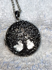 Silver Tone Tree Of Life Locket 1 5  Pendant 32  Necklace