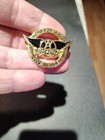 2003 Aerosmith Aero Force One Af1 Fan Club Member Pinback Pin Wings