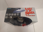 Vintage 1997 Lost In Space Trendmasters Robot B-9 Lights Sounds Motion Figure