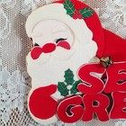 Vtg Christmas Santa Fabric Wall Door Hanger Decor Season s Greetings Retro