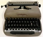 Vintage Remington Travel-riter Typewriter W  Case     Serviced  Clean ready To Use