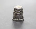 Ketcham   Mcdougall 925 Sterling Silver Thimble Fan Design Size 9 Monogram   W  