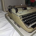 1959 Olympia Sm3 Deluxe Portable Manual Typewriter Dark Green German With Case