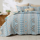132 X 120 Oversized King Quilt  Extra Wide Alaska King Bedspread  3 Pieces Soft