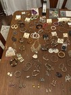 Vintage Collector Costume Jewelry -large Lot Of Over 100  read 