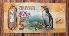 New Zealand 5 Dollars  Authentic Polymer Banknote  Circulated  Random Serial 