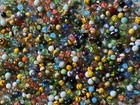 Lot Of 685 Vintage Marbles  Uv   s  Swirls  Cats Eyes  Pee Wee   s  Etc W glass Jar 