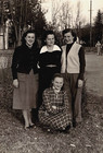 Vintage Old Outdoor Photo Picture Image Beautiful Women Ladies Girls Dress 1957
