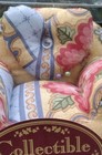 Dritz Collectible Cushions Keepsake Novelty Heart Chair Pincushion