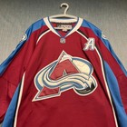 Reebok Nhl Colorado Avalanche Team Issued 26 Men s Jersey Size 52 Burgundy Blue