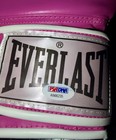 Donald Trump Signed Pink Everlast Boxing Glove Psa Dna Authenticated