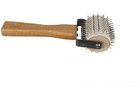 Honey Uncapping Roller Stainless Steel Needle Beekeeping Hive Comb Extract Tool