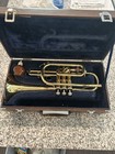 Holton Collegiate Trumpet 452319 Elkhorn Wi 260cr W  Case