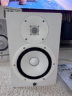 Yamaha Hs8 8  Powered Studio Monitor  pair  - White   Headphones 