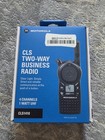Motorola Cls1410 Uhf 4-channel 1w Two-way Radio Lcd Vox W  Charger Holster