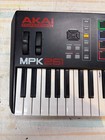 Akai Professional Mpk261 Performance Keyboard Controller- 61-keys