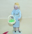 Miniature Light Bamboo Easter Basket Filled W green Grass  Dollhouse 1 12