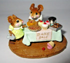 Wee Forest Folk Mouse Figurine Mousey s Bake Sale M-220 No Chips  Mint   Box