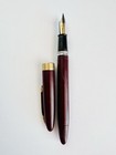 Vintage Sheaffer   s Burgundy Lever Fill Fountain Pen 14k Gold Nib