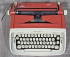 Royal Safari Manual Typewriter Red Portable No Case Mid-century Vintage