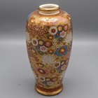 Japanese Satsuma Vase 9 3 4  Signed Vintage Taisho showa Flowers Chrysanthemum