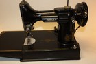 Rare  m r   1950 Singer Featherweight 221k Sewing Machine W Case   Extras Works
