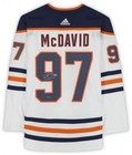 Frmd Connor Mcdavid Oilers Signed White Adidas Authentic Jersey - Upper Deck